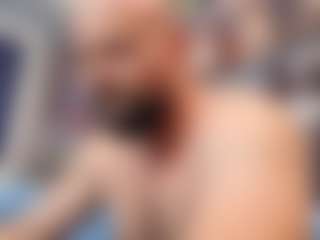 HugeMuscles's Live Sex Cam Show