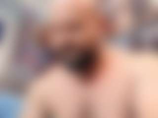 HugeMuscles's Live Sex Cam Show