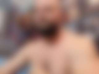 Show in cam erotica live di HugeMuscles