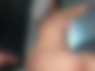 MoonLovee's Live Sex Cam Show