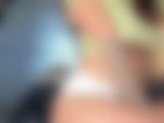 MoonLovee's Live Sex Cam Show