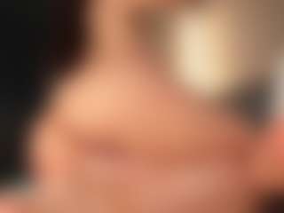 MoonLovee's Live Sex Cam Show