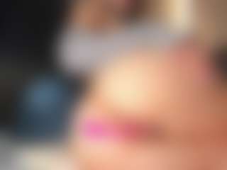 MoonLovee's Live Sex Cam Show