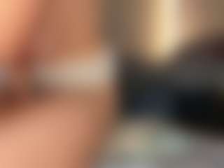MoonLovee's Live Sex Cam Show