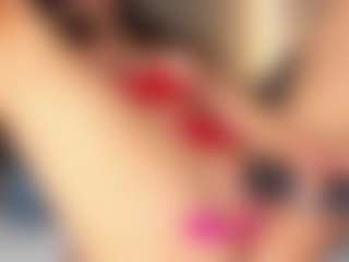 MoonLovee's Live Sex Cam Show