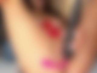 MoonLovee's Live Sex Cam Show
