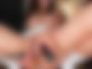 Live cam show with MoonLovee - Asian Teen (18+) on SinfulBabes