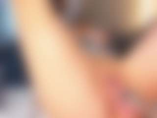 MoonLovee's Live Sex Cam Show