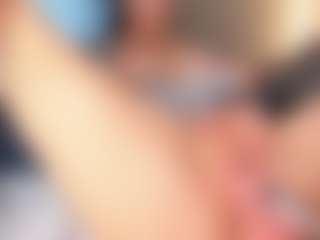 MoonLovee's Live Sex Cam Show