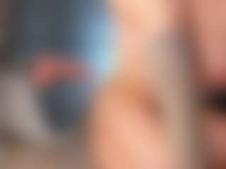 MoonLovee's Live Sex Cam Show