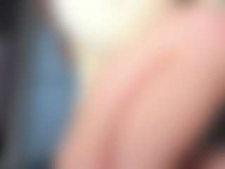 MoonLovee's Live Sex Cam Show