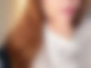 Live cam show with MoonLovee - Spank Asian on CamClone