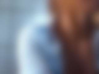 Live cam show with MoonLovee - Asian Amateur on TeamSkeetLive