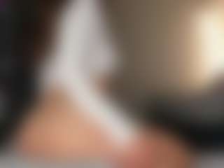 Live cam show with MoonLovee - Asian Squirt on Dolls Live