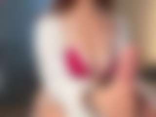 Live cam show with MoonLovee - Asian Big Tits on Fling VIP Chat