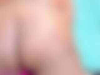 Niara-busty's Live Sex Cam Show