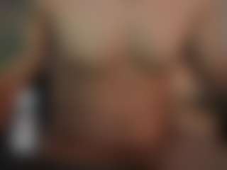 Live cam show with N1CA1 - Tease on TeamSkeetLive