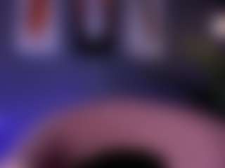Live cam show with Sami Hills - Body Massage on testsause.com