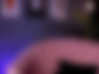 Sami Hills's Live Sex Cam Show