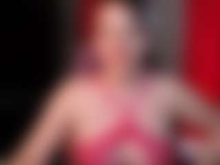 Mia's Live Sex Cam Show