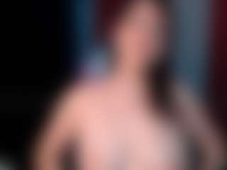 Mia's Live Sex Cam Show