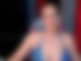 Mia's Live Sex Cam Show