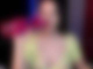 Mia's Live Sex Cam Show