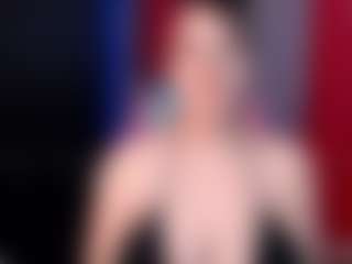 Mia's Live Sex Cam Show