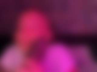 xoxgoldie's Live Sex Cam Show