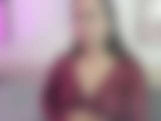 Holly-rose69's Live Sex Cam Show
