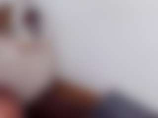 Live cam show with Cylie Lee - Smoking on Camsoda