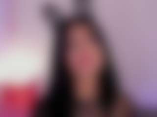 Cylie Lee's Live Sex Cam Show