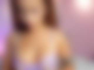 Briana Thompson's Live Sex Cam Show