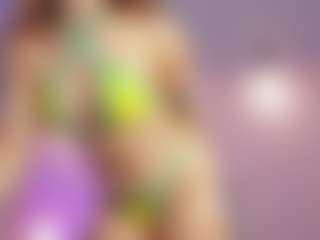 Live cam show with Briana Thompson - Black Cum on Camsoda