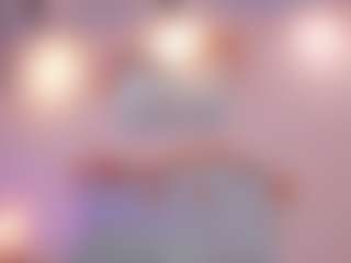 Briana Thompsonとのライブチャットショー - CamsodaのMoaning