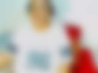 Live cam show with CocoFlames75 - Mature on Fit Hotties
