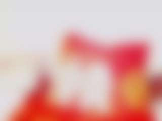 CocoFlames75 MILF webcam performer live streaming