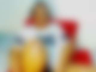 Live cam show with CocoFlames75 - Living Room on mypornchat.com