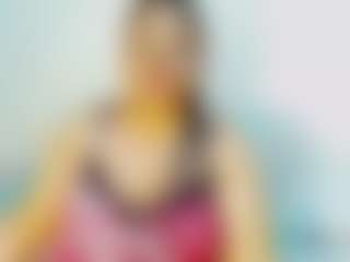 Live cam show with CocoFlames75 - Ebony on CamwithHer