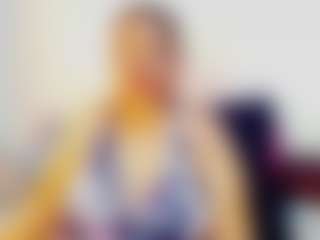CocoFlames75 MILF webcam performer live streaming