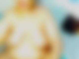 Live cam show with CocoFlames75 - Gagging on Fling VIP Chat
