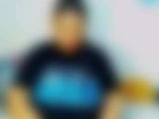 CocoFlames75 MILF webcam performer live streaming