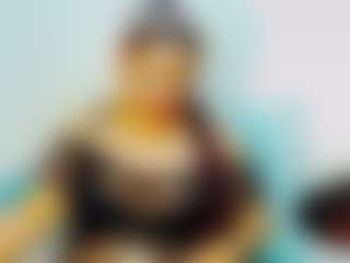 CocoFlames75 MILF webcam performer live streaming