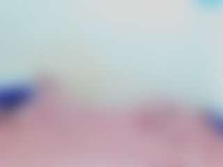CocoFlames75 MILF webcam performer live streaming