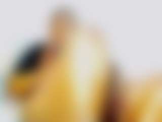 CocoFlames75 MILF webcam performer live streaming