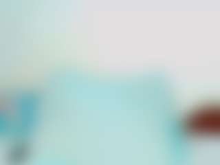 CocoFlames75 MILF webcam performer live streaming
