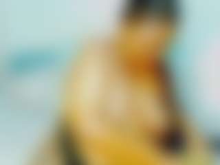 CocoFlames75 MILF webcam performer live streaming