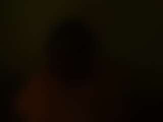Live cam show with CocoFlames75 - Middle Aged on Fling VIP Chat