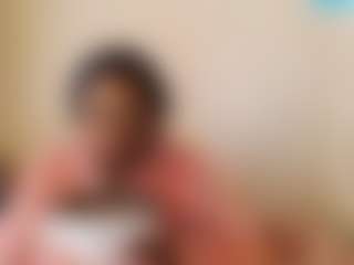 Live cam show with CocoFlames75 - Solo on Camsoda