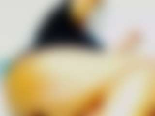 CocoFlames75's Live Sex Cam Show